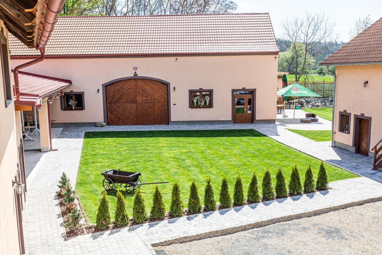 Apartmány Pod Řípem Roudnice nad Labem Exteriér fotografie